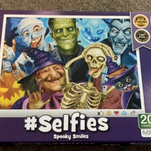 Selfies Jigsaw Puzzle